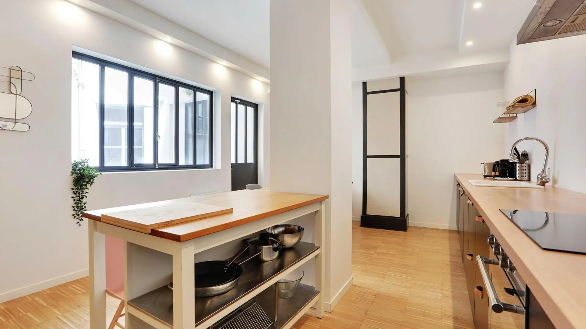 Spacious - 4br-10p Montmartre