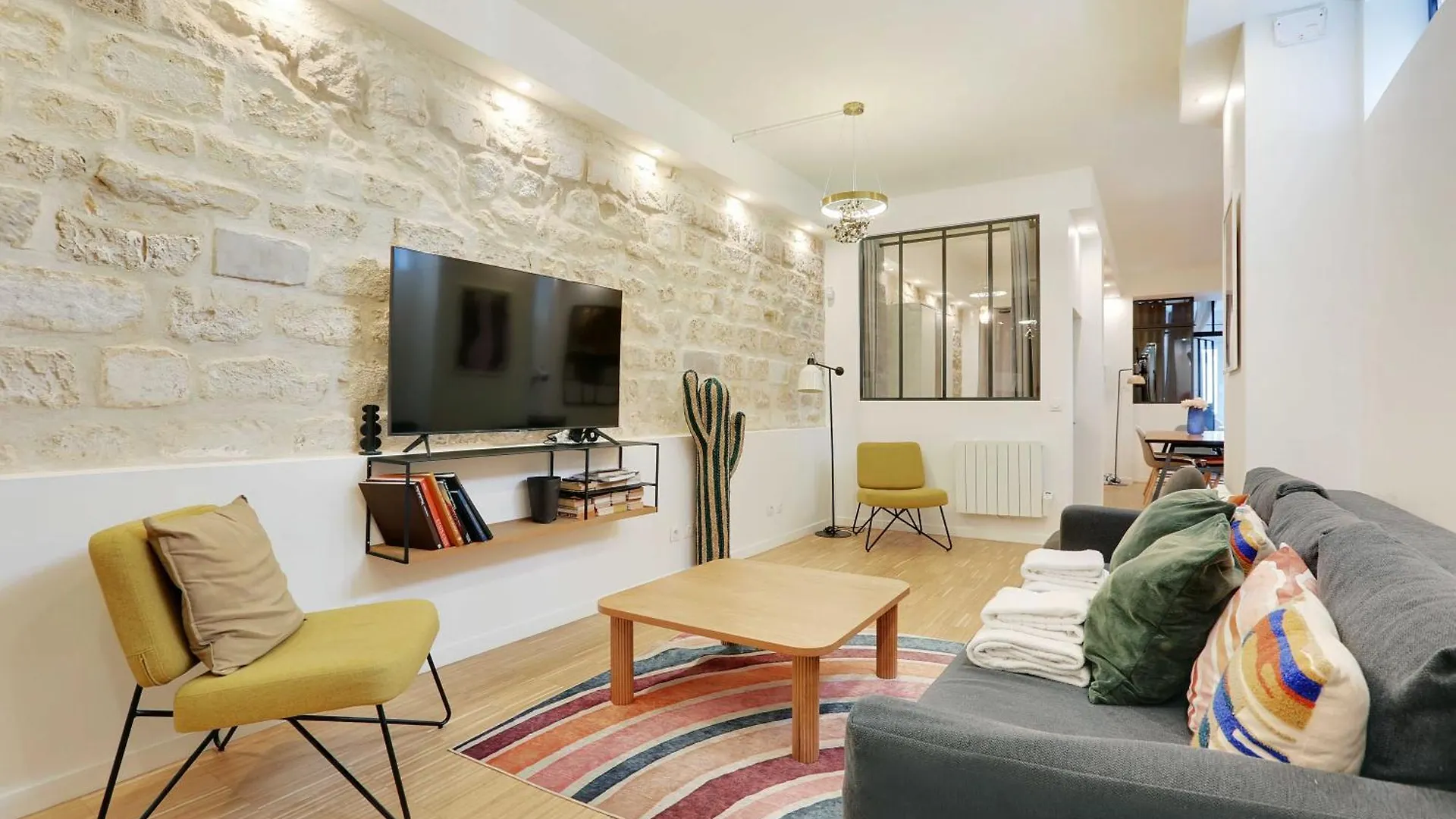 Spacious - 4br-10p Montmartre Apartment